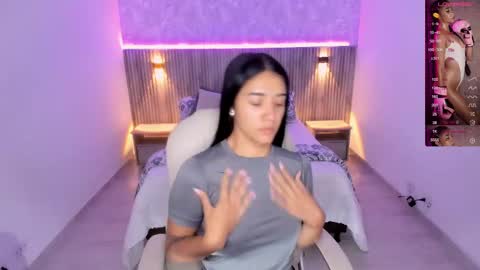  Antonella Grayy  online show from February 10, 11:04 am