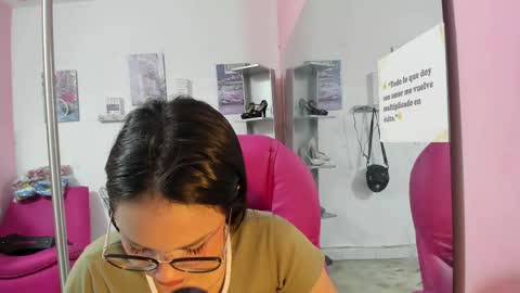 ANTONELLA online show from January 12, 12:10 pm