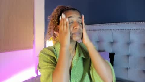 Sarah online show from December 31, 11:39 pm