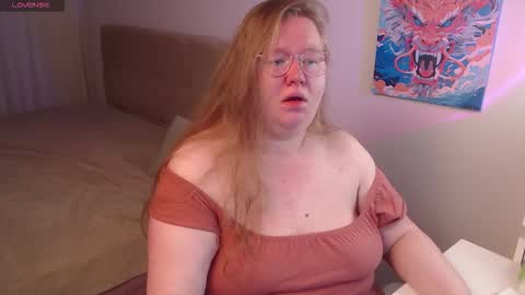 Anya Muna online show from October 4, 6:34 pm