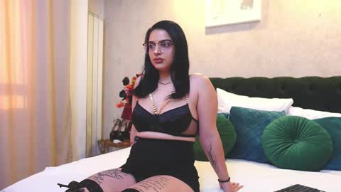 AnyaRaay online show from May 18, 3:27 am