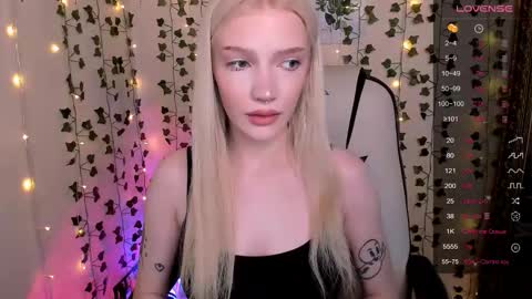 Anya online show from February 18, 8:13 am