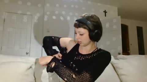 Snapshot of anyelsewhere chatting on September 19, 1:15 am Lila online show from September 19, 1:15 am