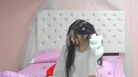 Aome Rainbow online show from October 25, 6:43 am