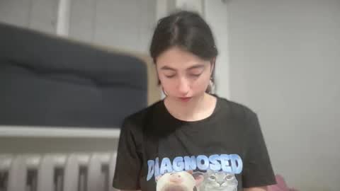 aphr0dite22 online show from March 27, 11:16 pm