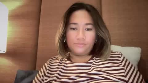Snapshot of apple_pie_love chatting on October 20, 4:54 pm Anika online show from October 20, 4:54 pm