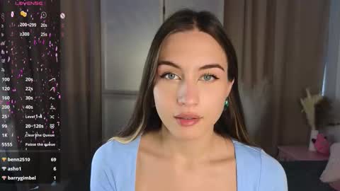 Vicki online show from September 20, 9:29 am