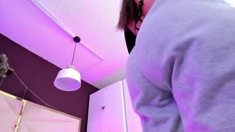 April online show from December 22, 12:19 pm