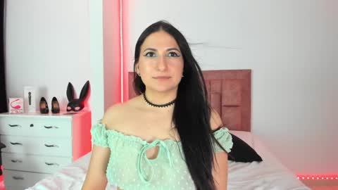 april collinsxx online show from February 10, 11:19 pm