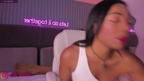 April online show from March 7, 10:45 am