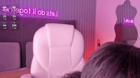 April online show from February 10, 10:42 am