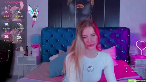 April online show from November 14, 6:52 pm