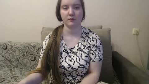 Josefin online show from February 2, 9:19 am