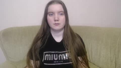 Josefin online show from February 25, 9:19 am