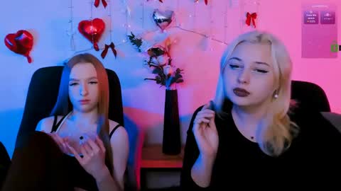 aria_blaze_ online show from May 4, 1:59 pm