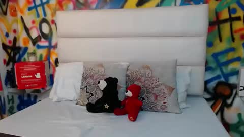 aria online show from December 21, 11:14 am