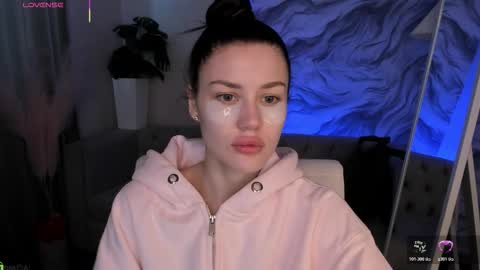 aria_mila online show from March 17, 2:59 am