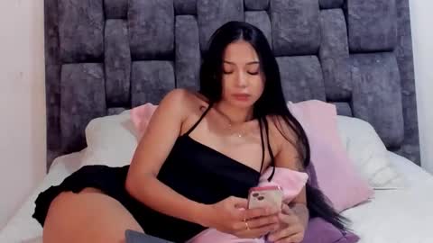 aria online show from February 3, 8:45 pm