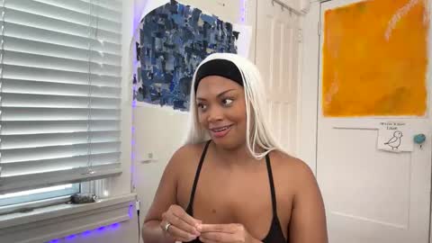 Aria Atelier online show from November 24, 7:16 pm