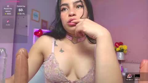 Snapshot of ariadna_dawson8 chatting on February 28, 7:03 pm Ari online show from February 28, 7:03 pm
