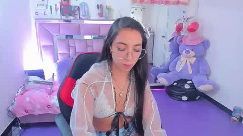 ariadnacappelletty online show from February 6, 4:54 pm