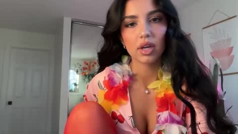Snapshot of ariajackson chatting on October 23, 3:18 pm Aria  online show from October 23, 3:18 pm
