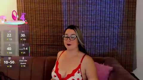 Snapshot of ariana_cross_ chatting on September 9, 12:16 pm Ariana Cruz online show from September 9, 12:16 pm