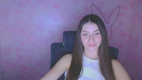 Snapshot of ariana_muur chatting on October 12, 11:45 am Ariana online show from October 12, 11:45 am