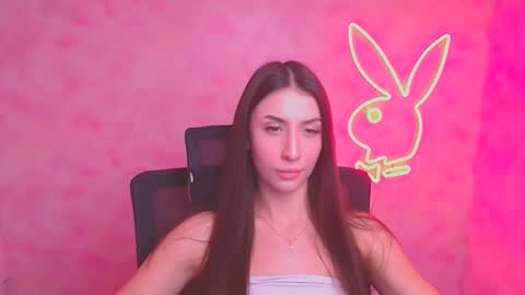 Snapshot of ariana_muur chatting on September 15, 11:29 am Ariana online show from September 15, 11:29 am
