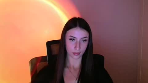 Snapshot of ariana_muur chatting on September 10, 11:21 am Ariana online show from September 10, 11:21 am