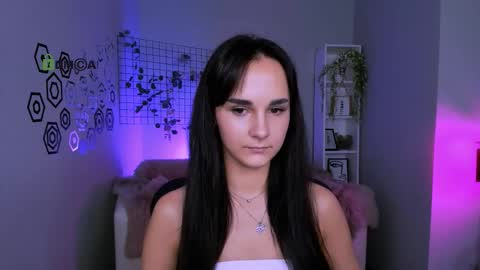 Snapshot of ariana_ross7 chatting on October 15, 7:38 pm ariana_ross7 online show from October 15, 7:38 pm