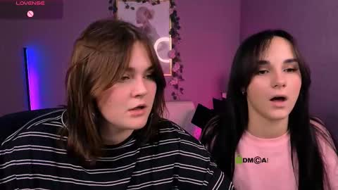 Snapshot of ariana_ross7 chatting on October 16, 8:33 pm ariana_ross7 online show from October 16, 8:33 pm