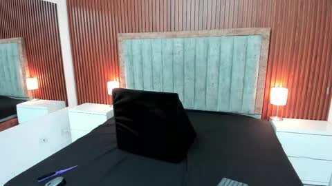 arianaa_cooper_ online show from February 10, 11:35 am