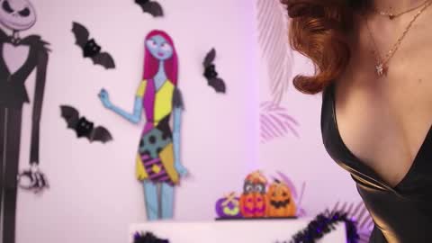   online show from October 22, 1:16 pm