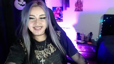 help me 100 hands up my OF is Free  online show from June 7, 12:06 am