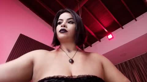 Arianna online show from November 5, 8:36 pm