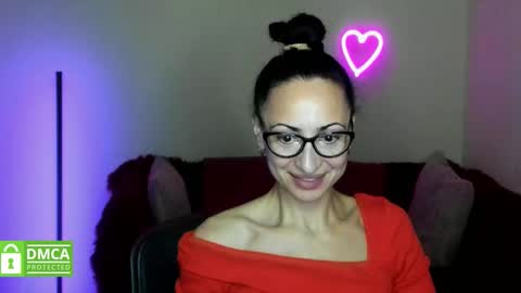 Arianna online show from October 8, 6:34 pm