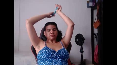 ariannaloovel online show from March 27, 6:19 pm