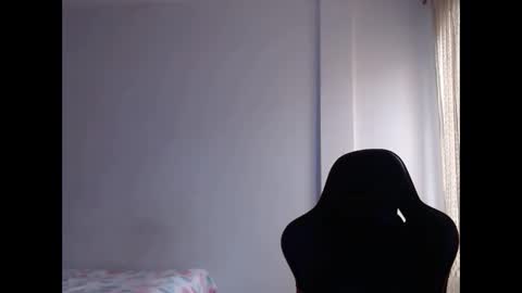 ariannaloovel online show from February 27, 6:20 pm