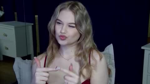 Aria online show from January 8, 5:22 am