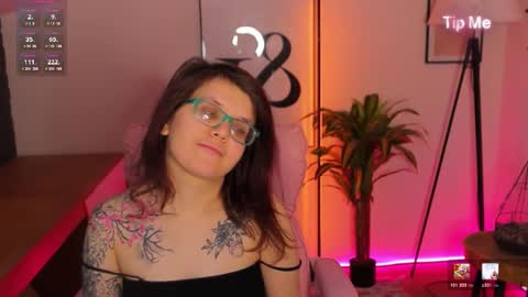 Ariell Mini online show from March 11, 1:03 pm