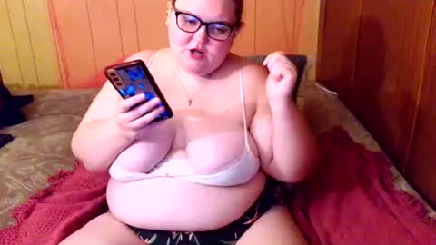 ariellejade06 online show from July 8, 1:08 am