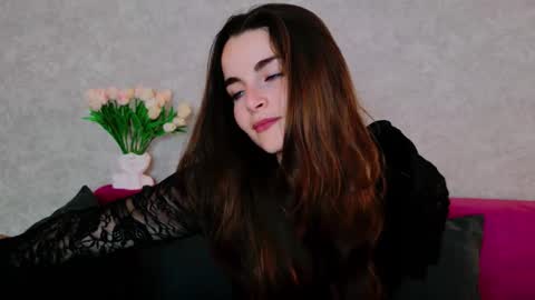 arielstonks_lovee online show from September 11, 9:53 am