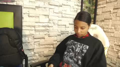 Snapshot of arietta_ chatting on February 19, 12:22 pm ARIETTA online show from February 19, 12:22 pm