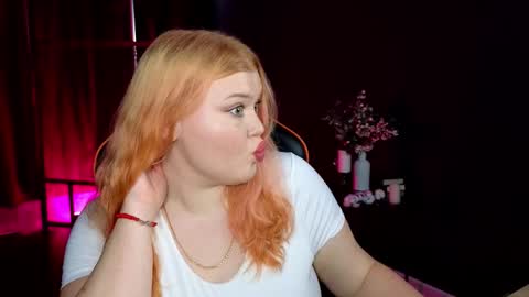 Adele online show from December 18, 10:31 am