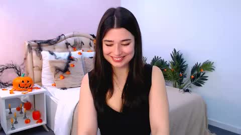 Ari online show from November 5, 3:28 pm