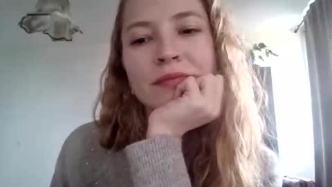 arionette online show from April 13, 1:56 pm