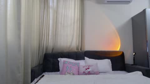 Snapshot of arizu9314 chatting on January 19, 7:04 am Arizu online show from January 19, 7:04 am