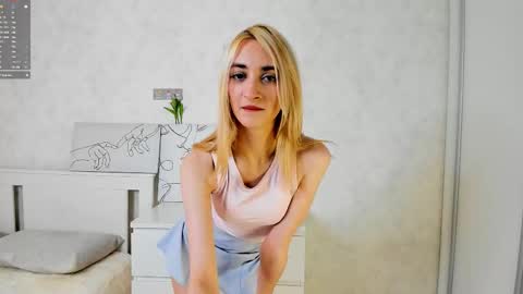Snapshot of arlettebrougham chatting on September 20, 3:49 am Kate online show from September 20, 3:49 am