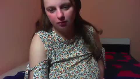 Snapshot of arriana98 chatting on February 7, 4:27 am Arriana online show from February 7, 4:27 am